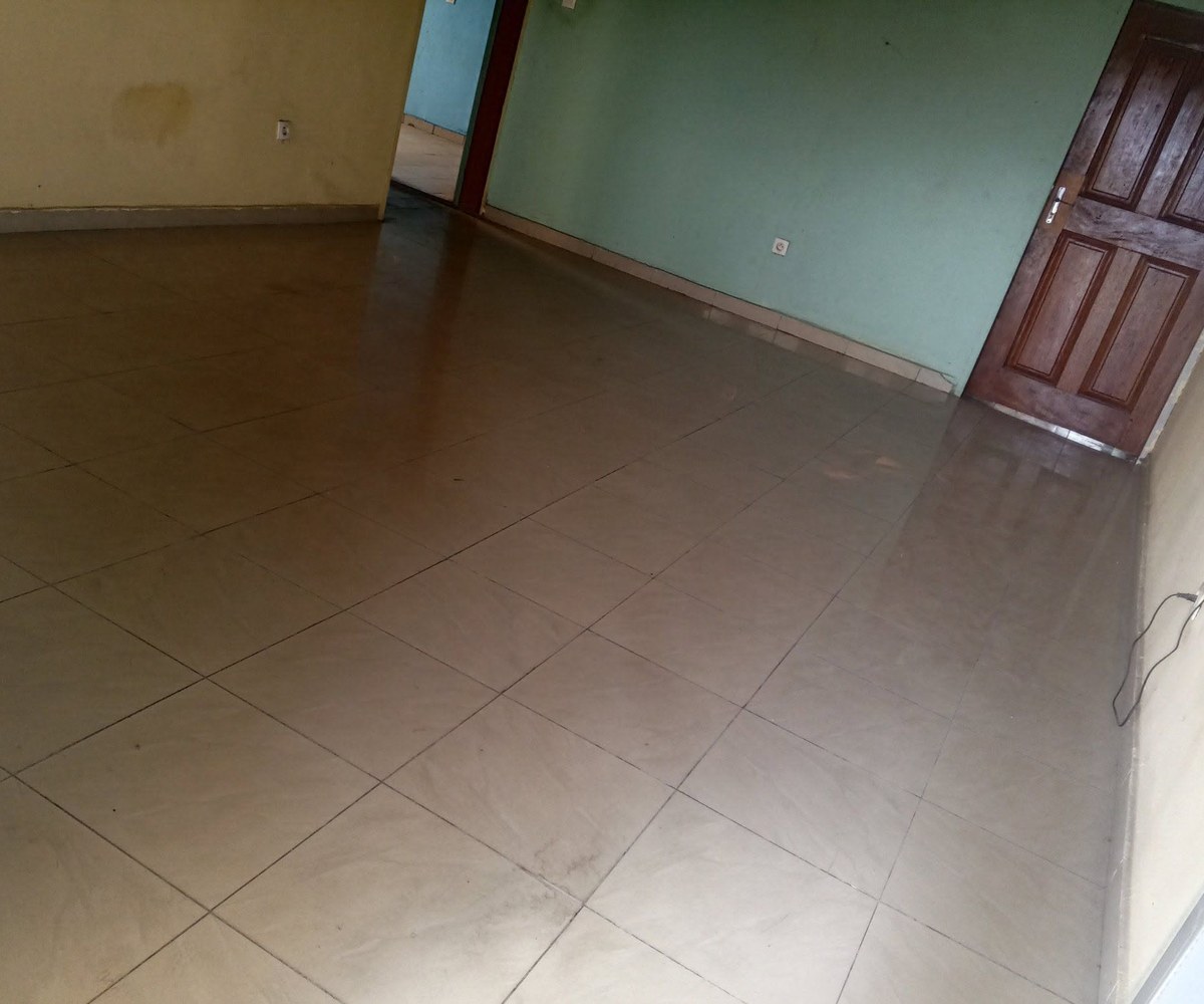 Appartement moderne 2 chambres à Village, Douala