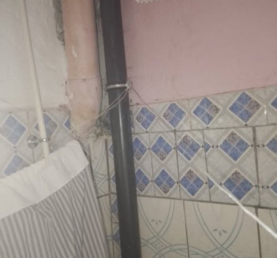 Chambre moderne - Marché Beedi, Douala