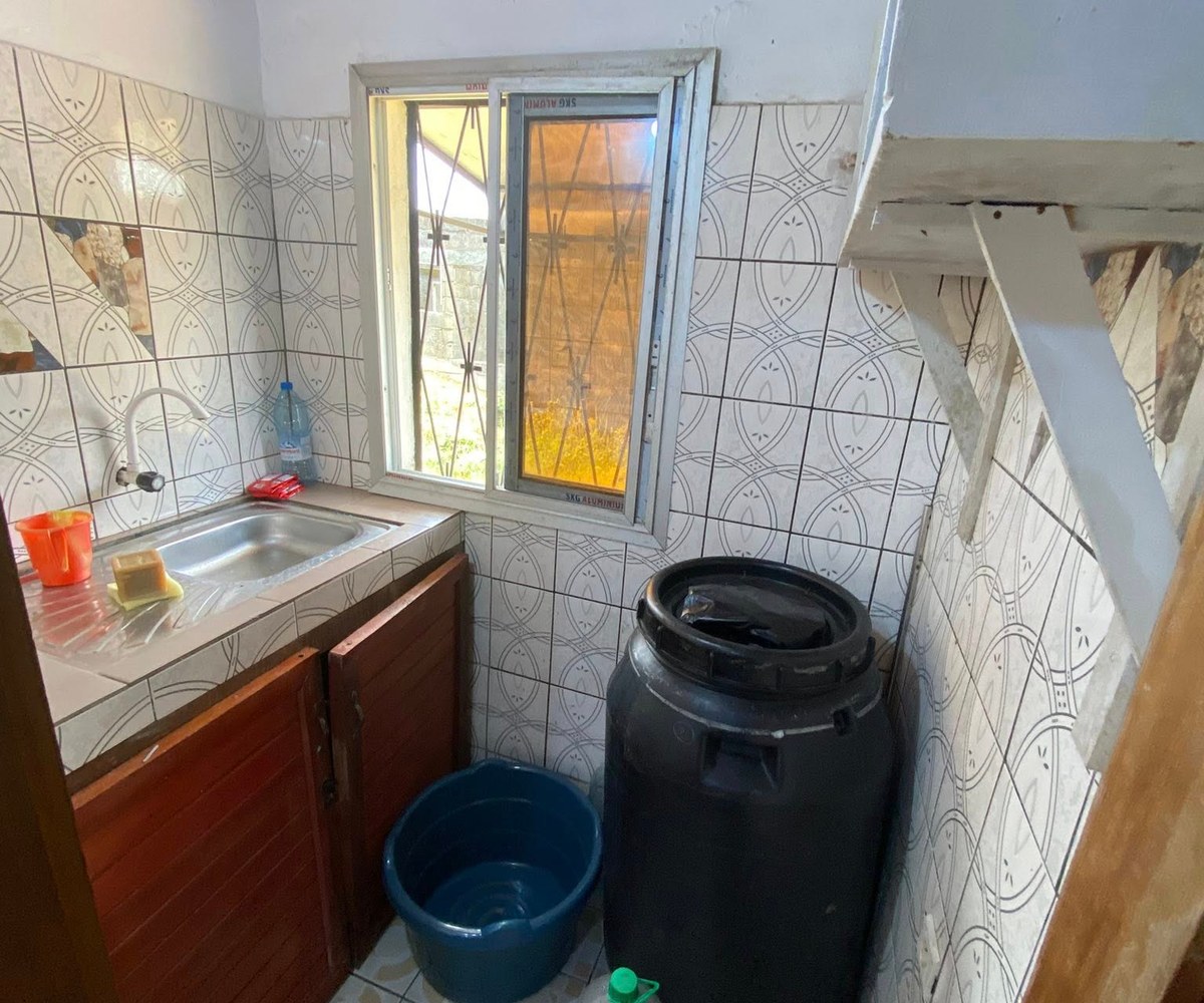 Studio moderne à louer - PK8, Douala