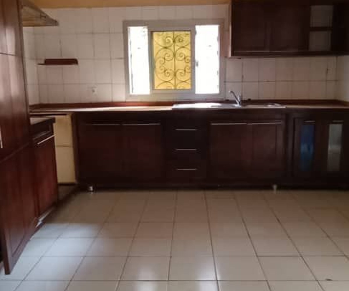 Nkoabang Yaoundé - Magnifique villa à louer