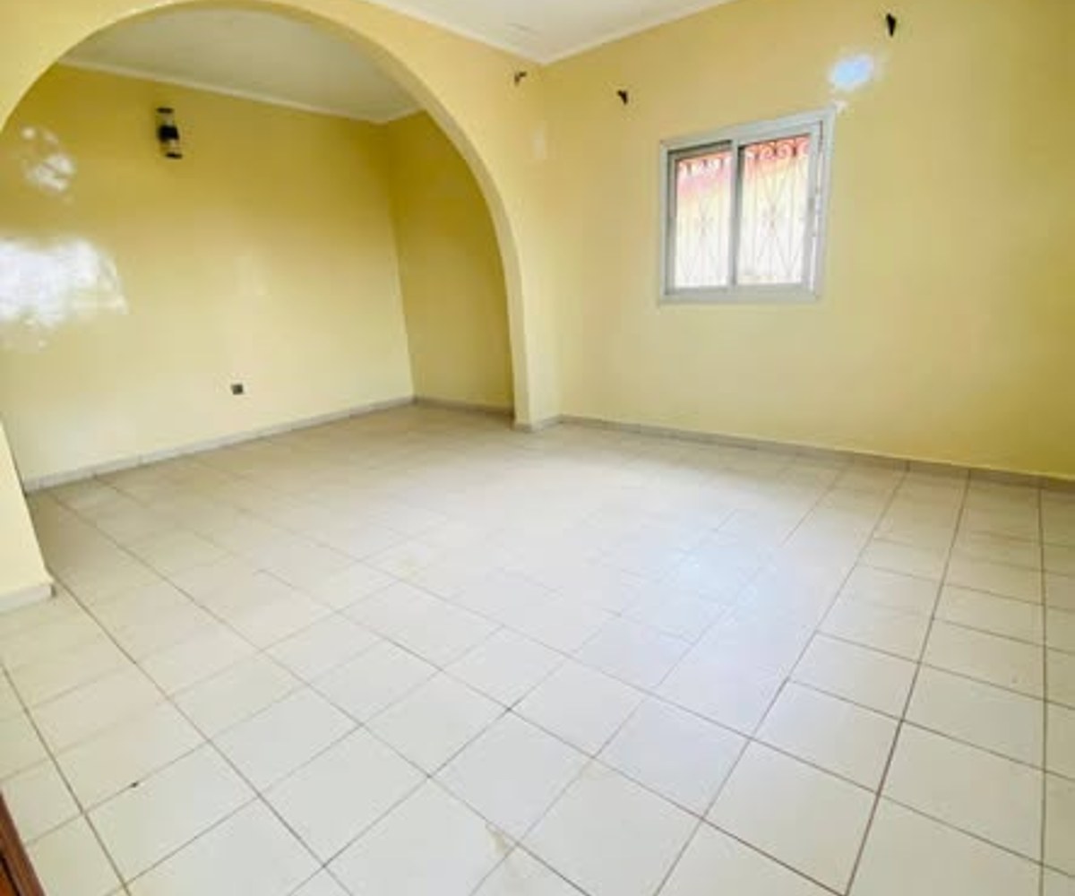 Appartement moderne 3 chambres à louer – Etoug-Ebé