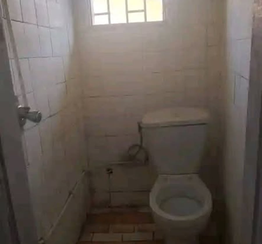 Chambre moderne avec douche - Emombo, Yaoundé