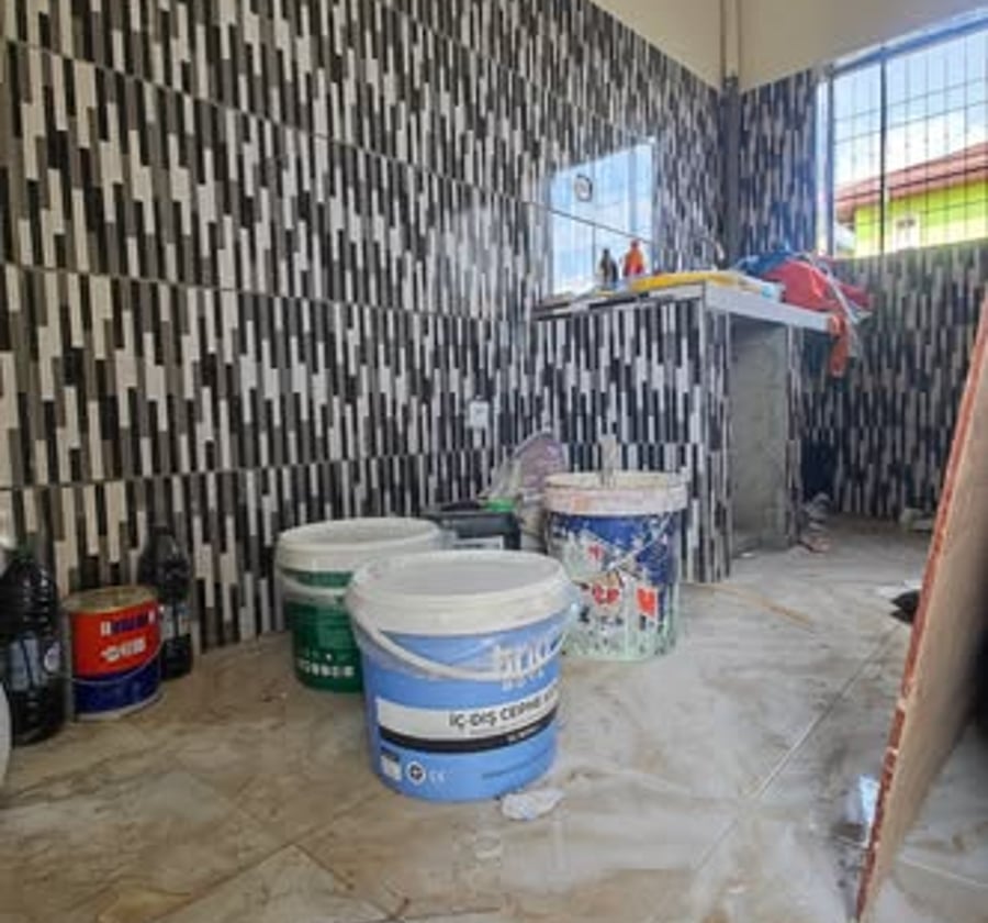 Studio moderne à louer – Nyalla, Douala