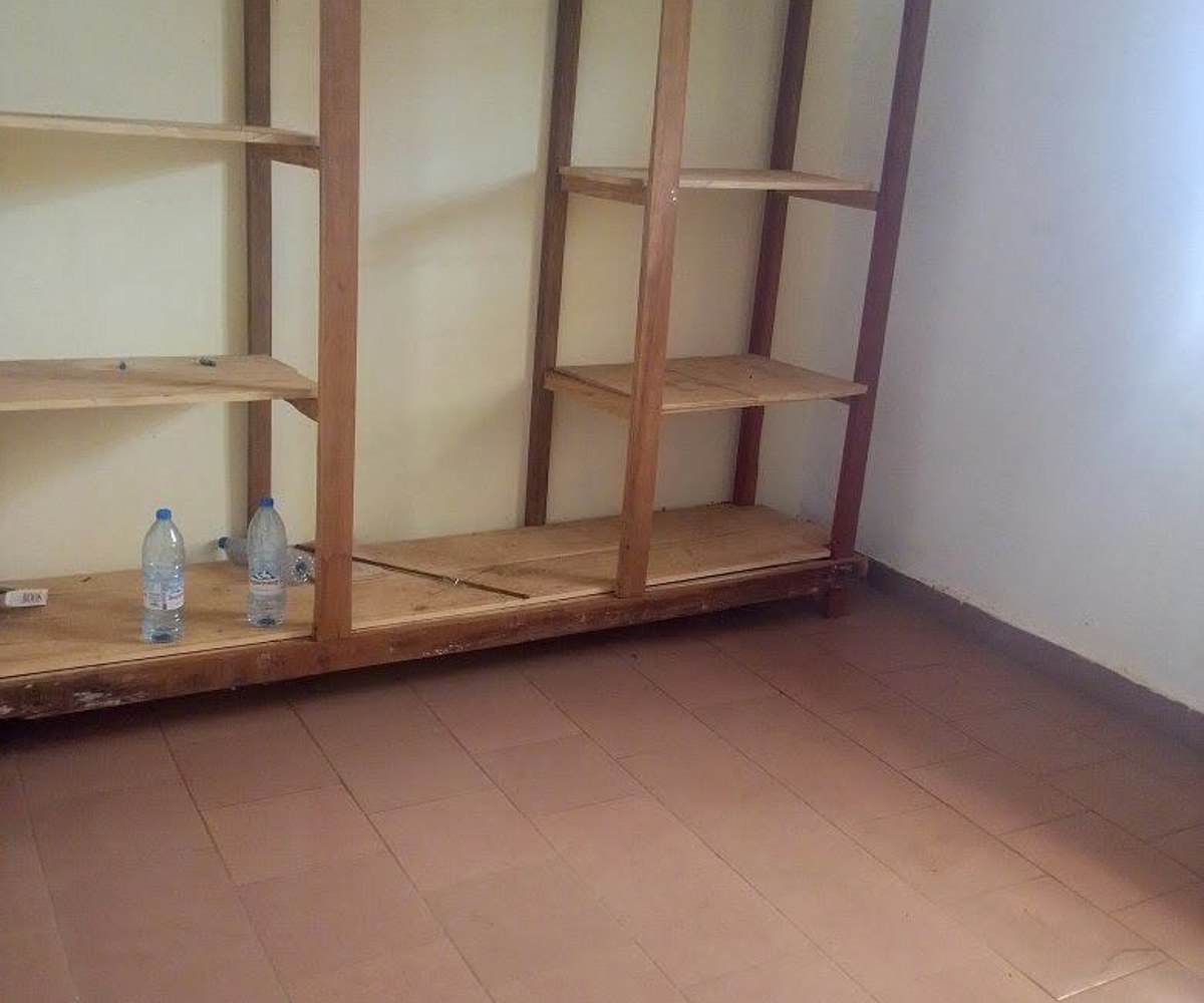 Grand appartement moderne 3 chambres - Nkomo