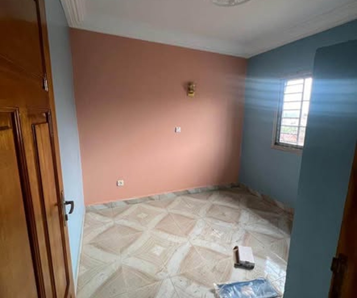 Studio haut standing à Mendong - Derrière la gendarmerie