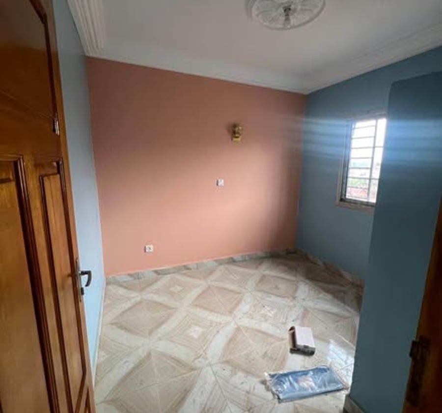 Studio haut standing à Mendong - Derrière la gendarmerie