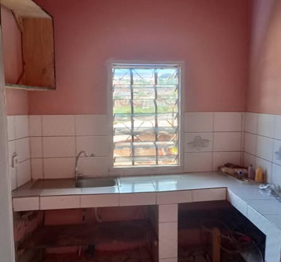 Appartement 2 chambres à louer à Nkolbisson