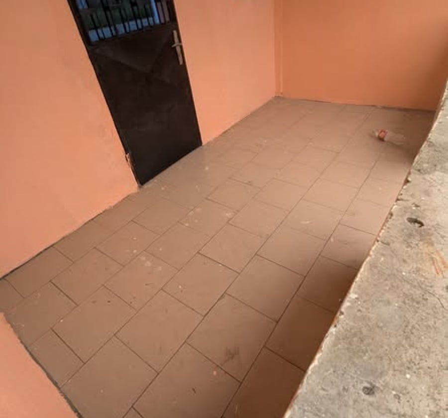 Chambre moderne à Logbaba - Douala