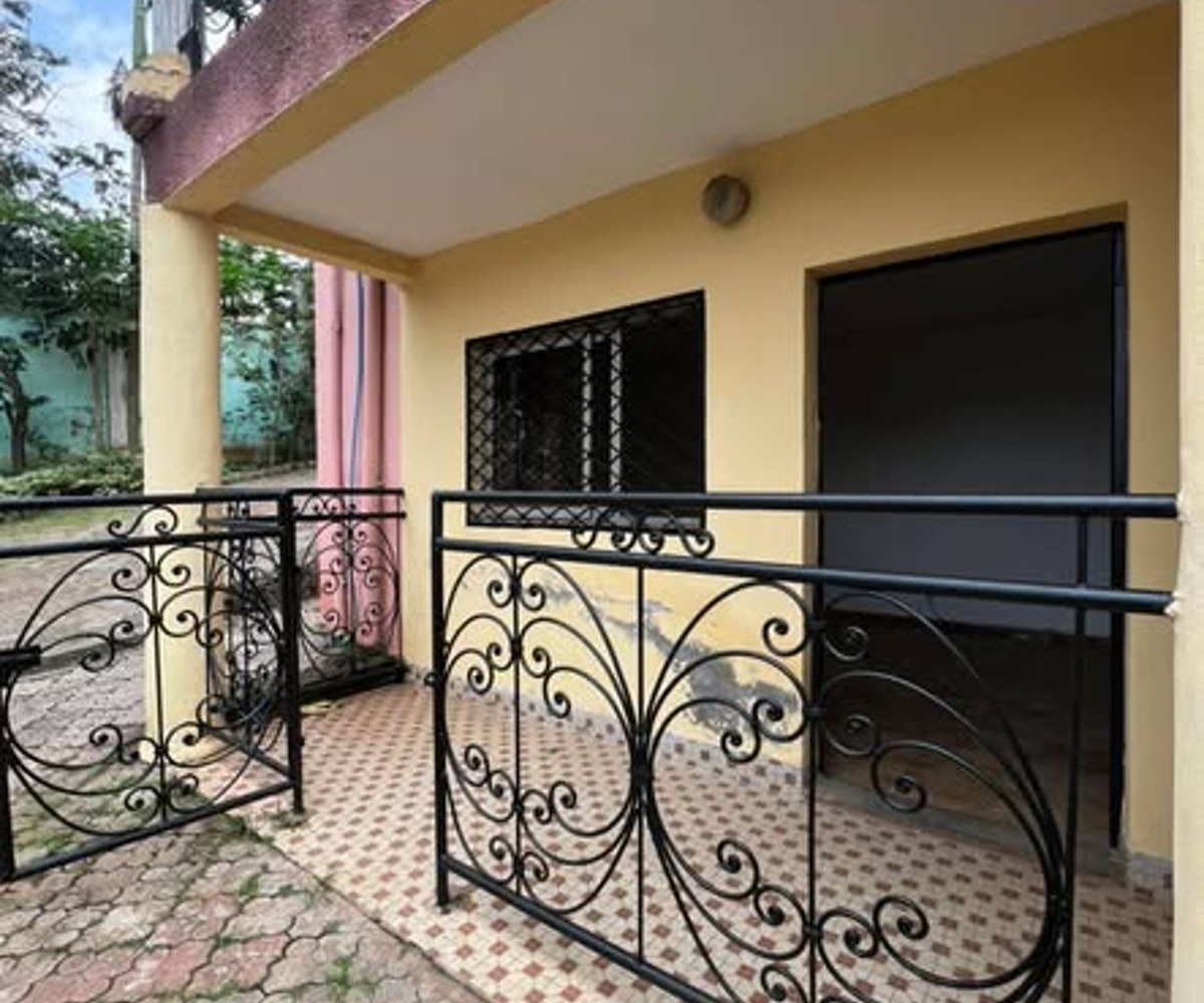 Studio à louer à Chapelle Ngousso - 80 000 FCFA