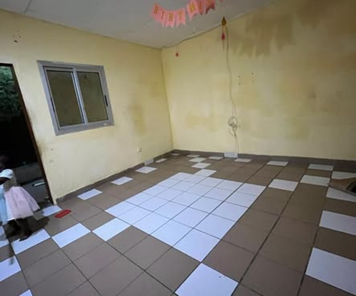 Vaste studio à louer à PK14