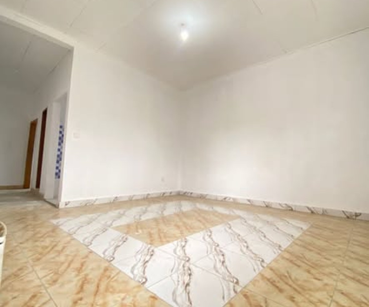 Studio moderne à louer à Bonamoussadi