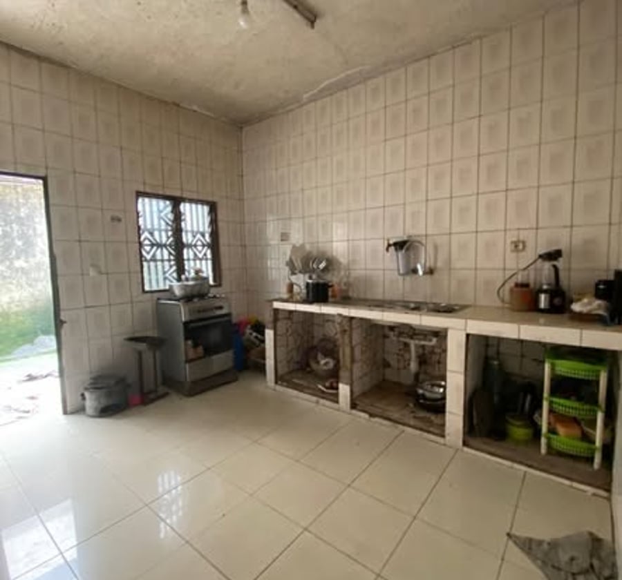 Duplex à louer - Logpom, Douala, 4 chambres