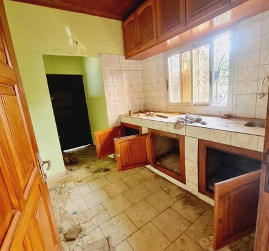 Appartement 2 chambres à louer - Logpom Bassong