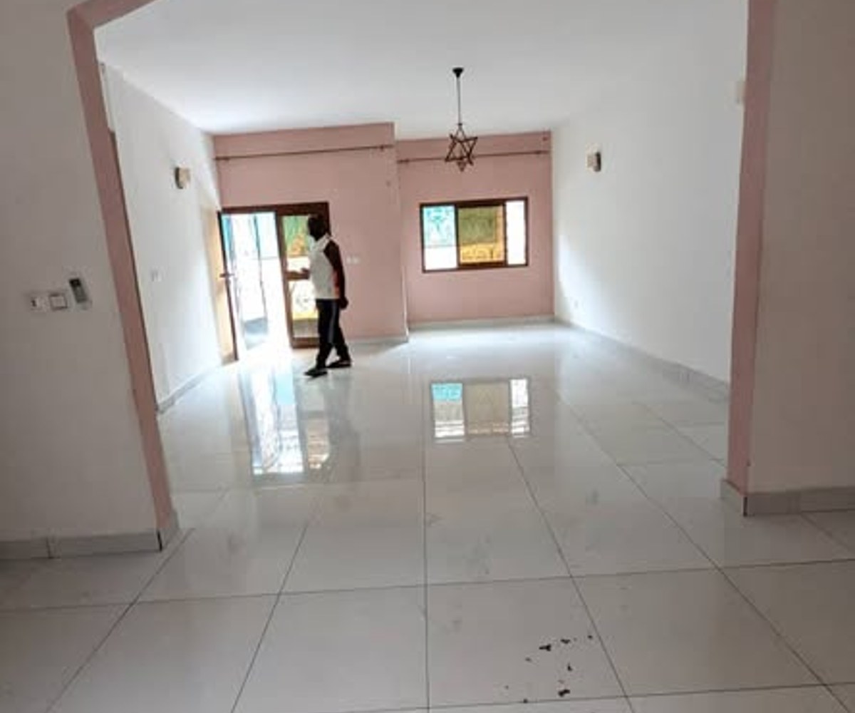 Grand appartement individuel à Damas, Yaoundé