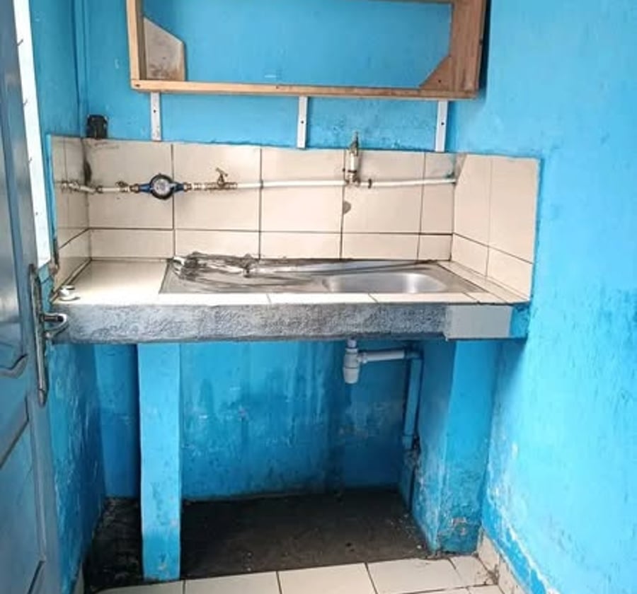 Studio moderne à louer - Biyem-Assi, Yaoundé