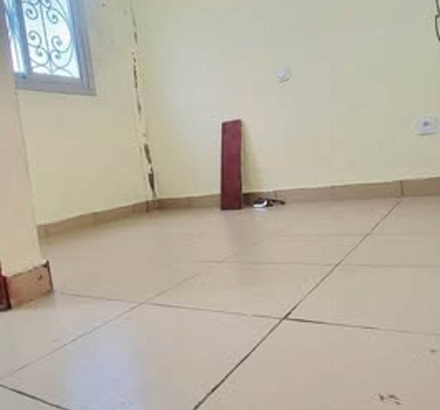 Chambre moderne à louer à Mvog-Betsi