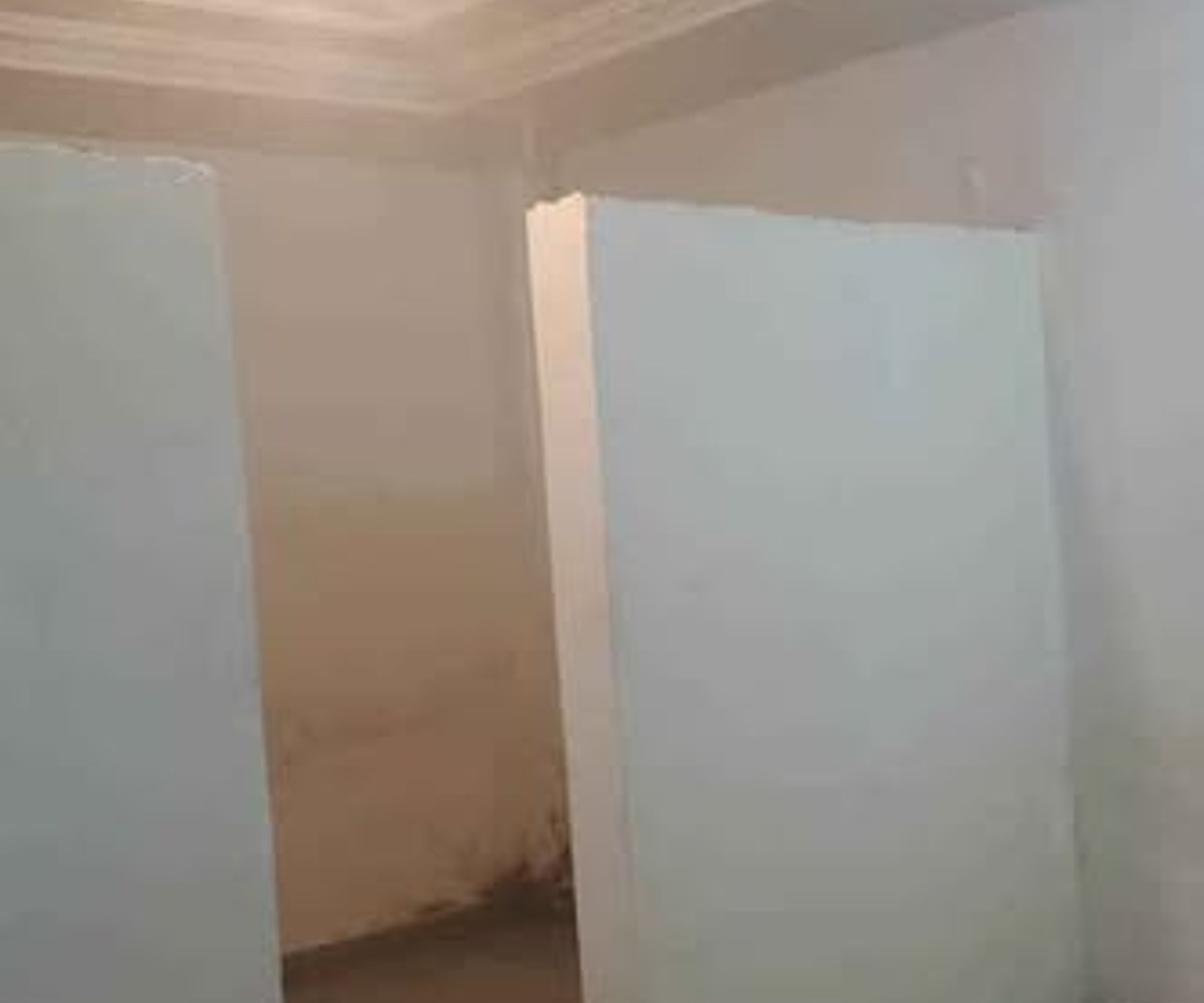 Boutique à louer à Deido