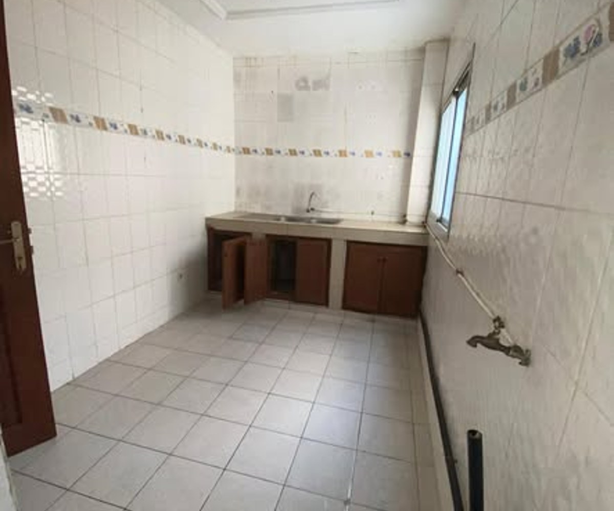 Appartement 2 chambres à louer – Bonapriso, Douala