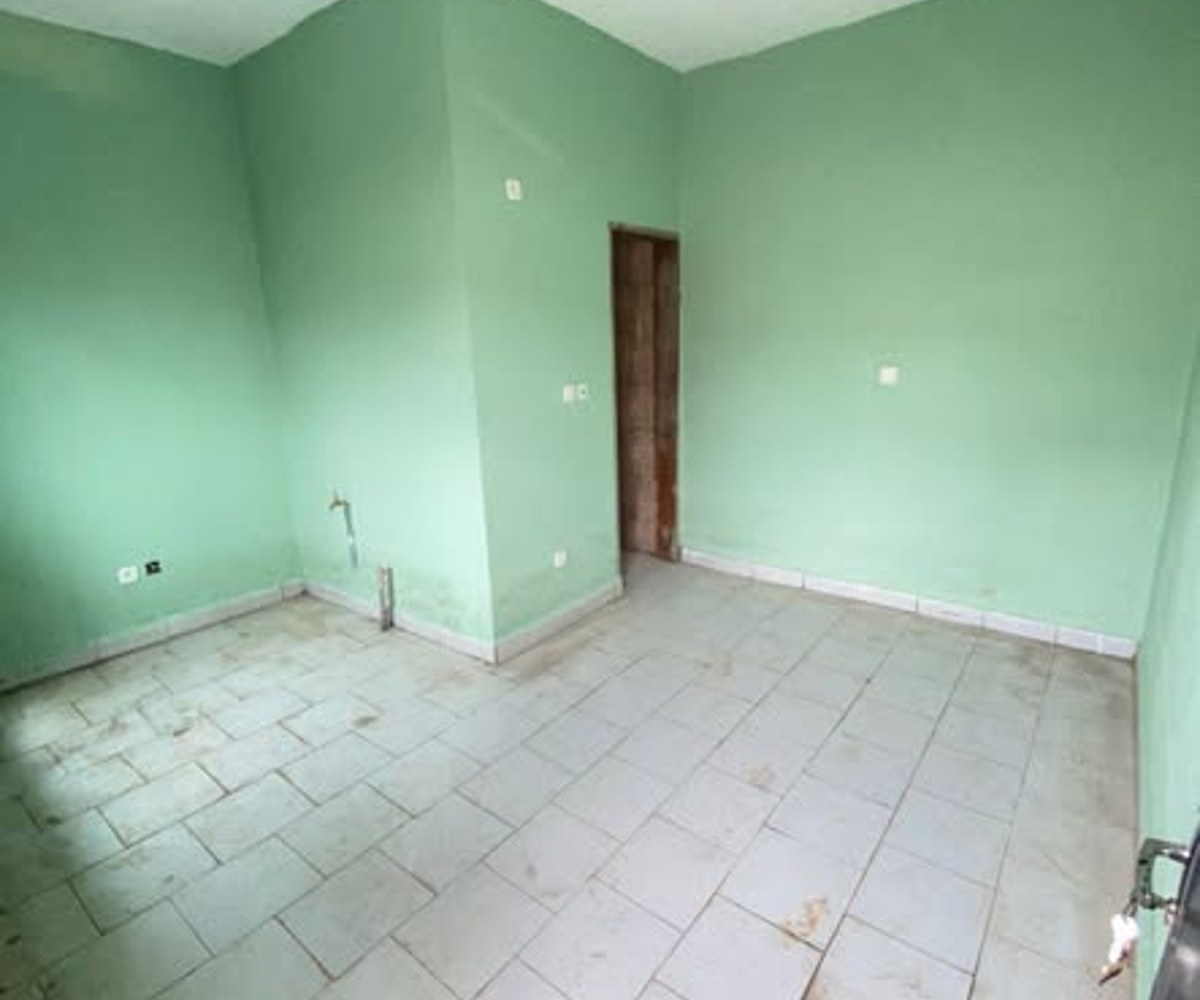 Chambres modernes à louer à Odza petit marché