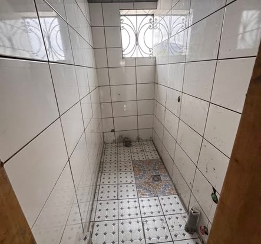 Studio Nouvellement construit à Barrière PK 11