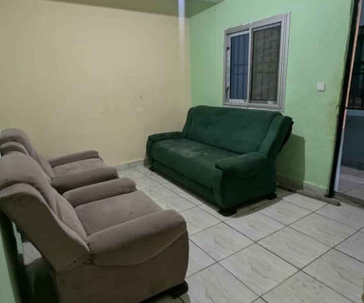 Studio moderne à louer - Village, Douala