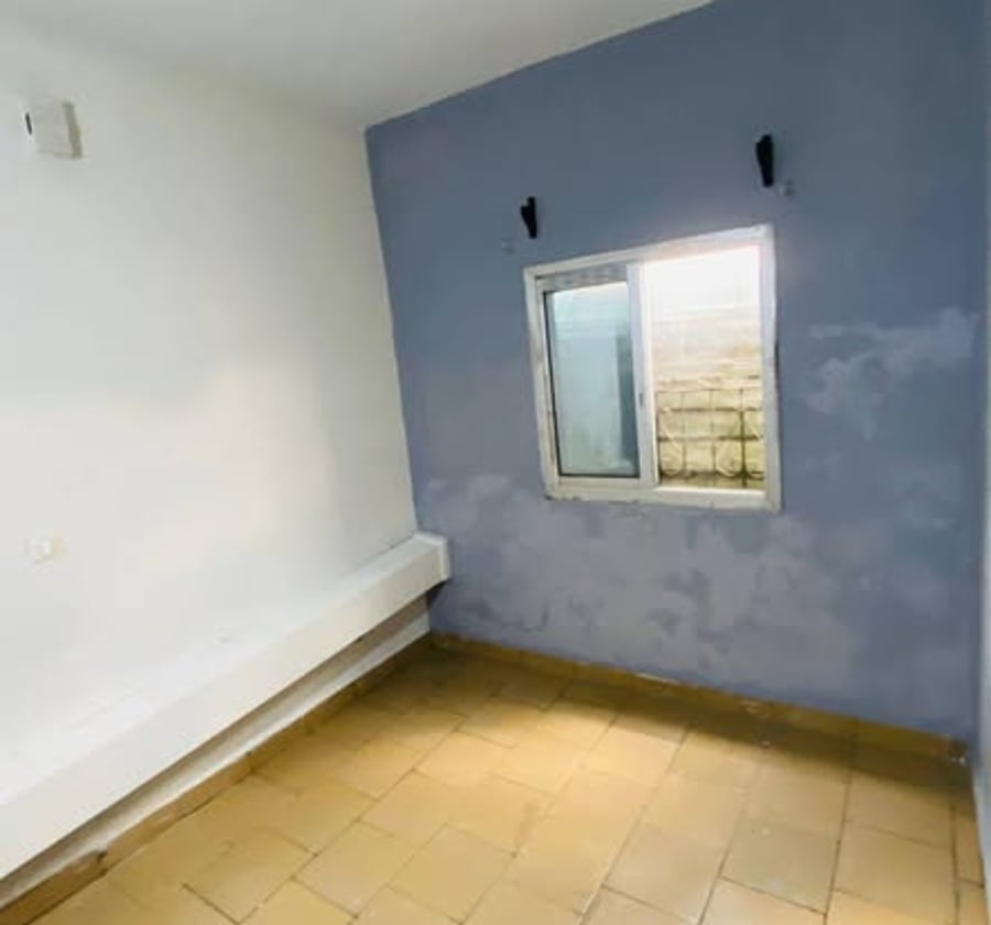 Chambre moderne à louer - PK 13, Douala