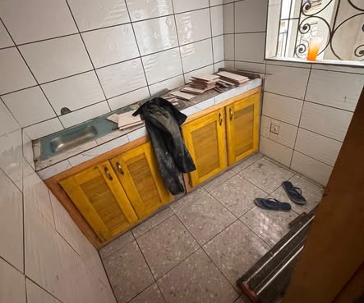 Studio Nouvellement construit à Barrière PK 11