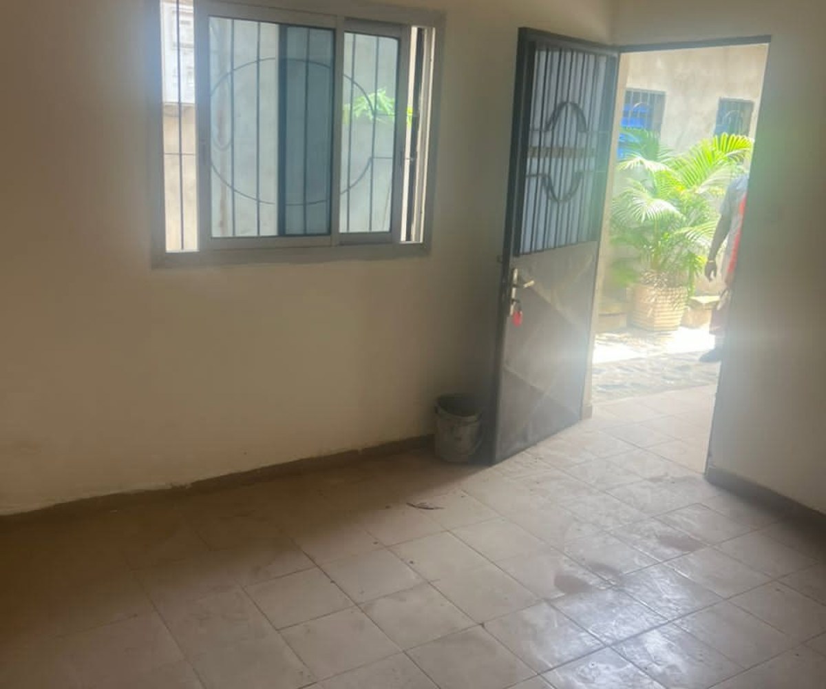 Maison à louer - Kotto, Badem Badem - 2 chambres