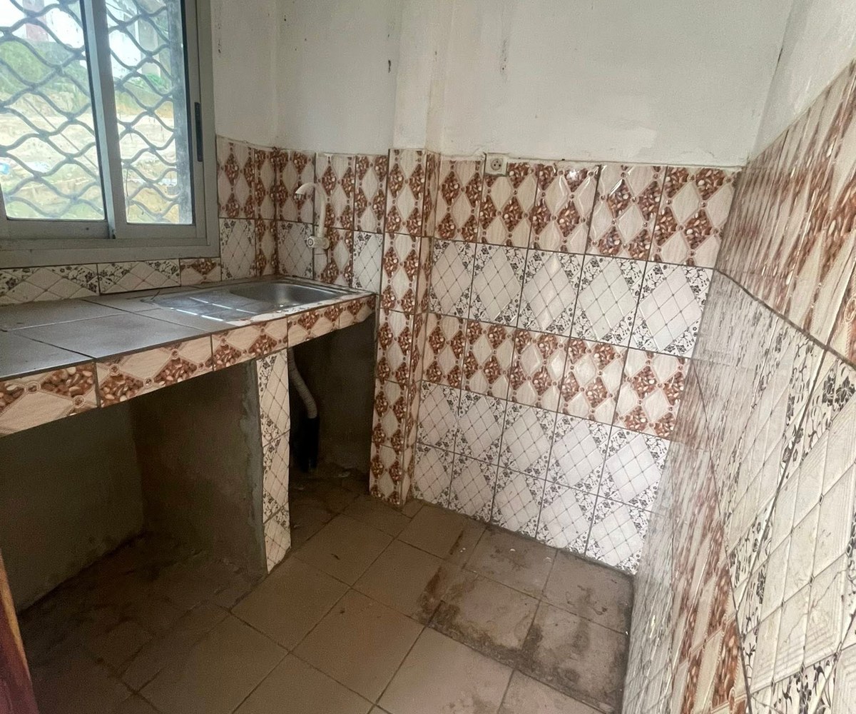 Studio moderne à louer – Beedi, Douala