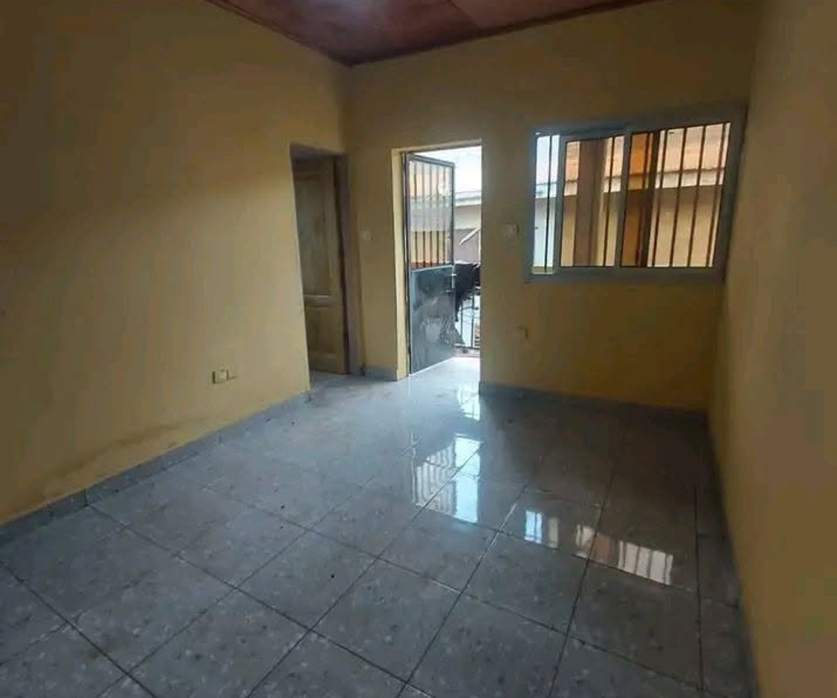 Chambre + Salon + Cuisine + Douche - Damas, Yaoundé