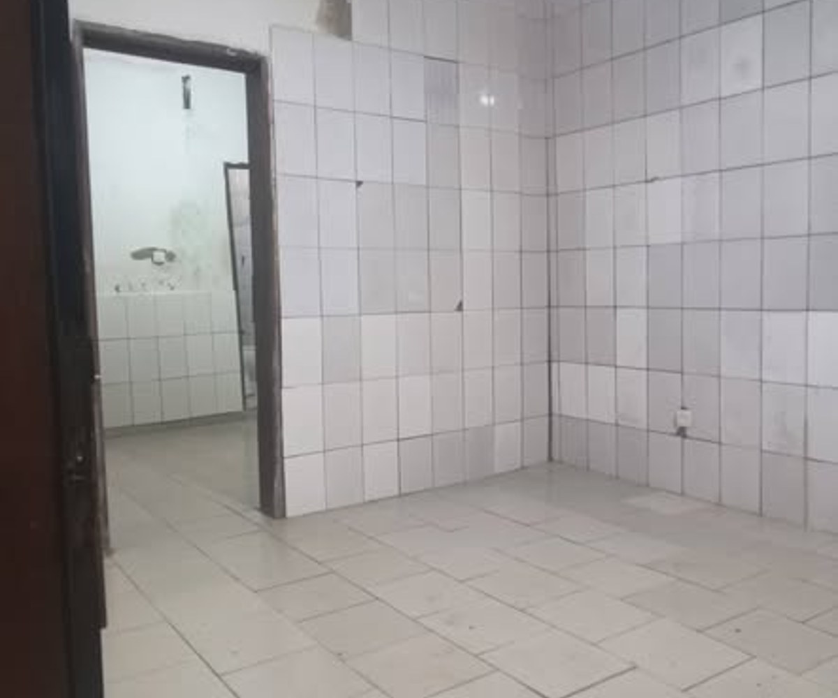 Studio moderne à louer à Biyem-Assi