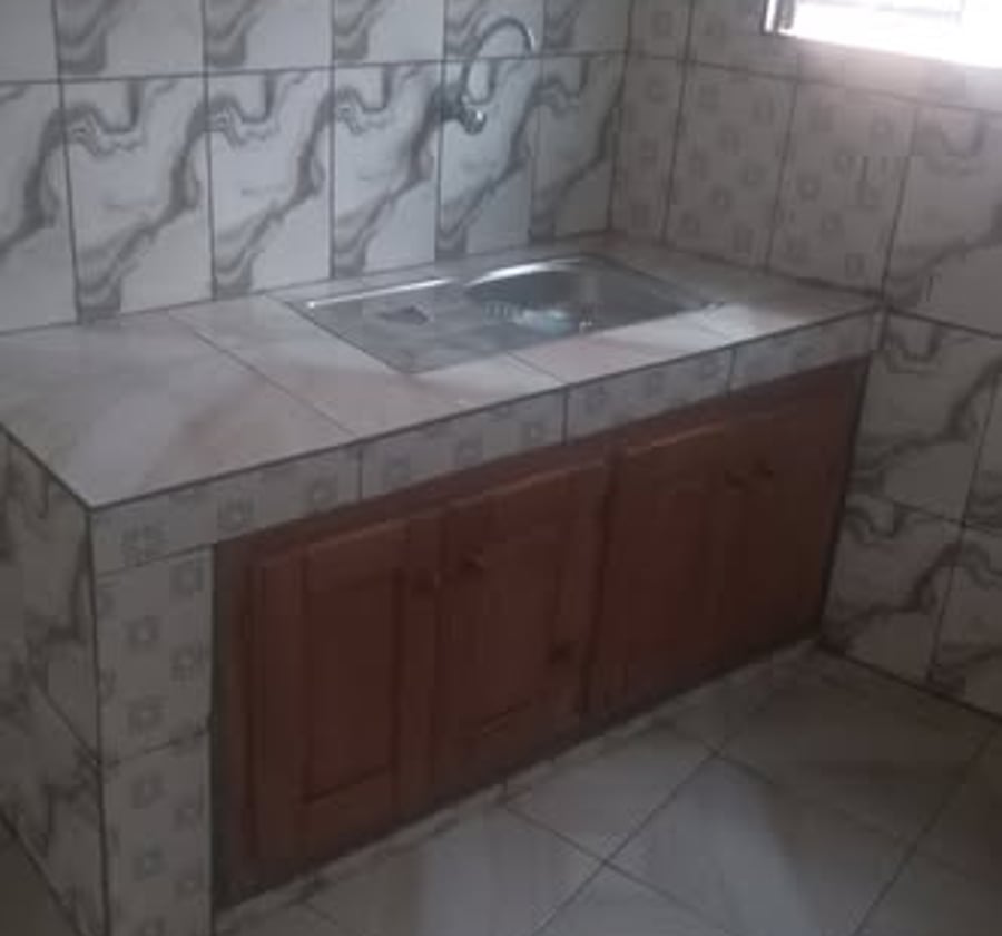 Chambre à louer – Jouvence, Yaoundé