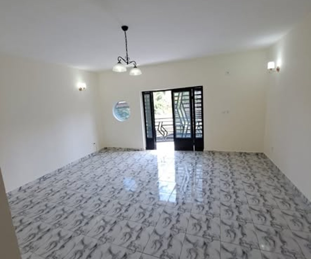 Appartement moderne à Odza Borne 10