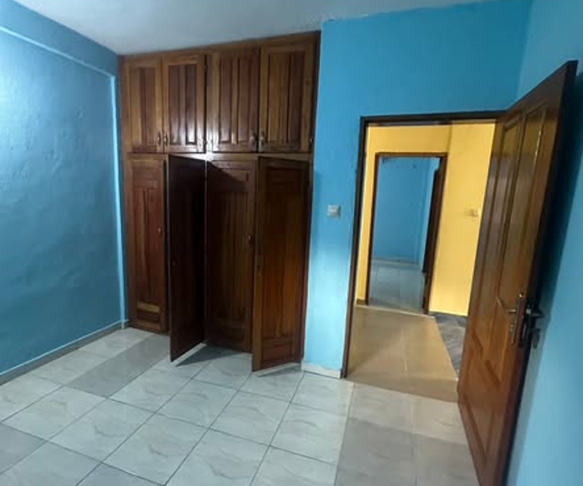 Appartement moderne 2 chambres - Japoma, Douala