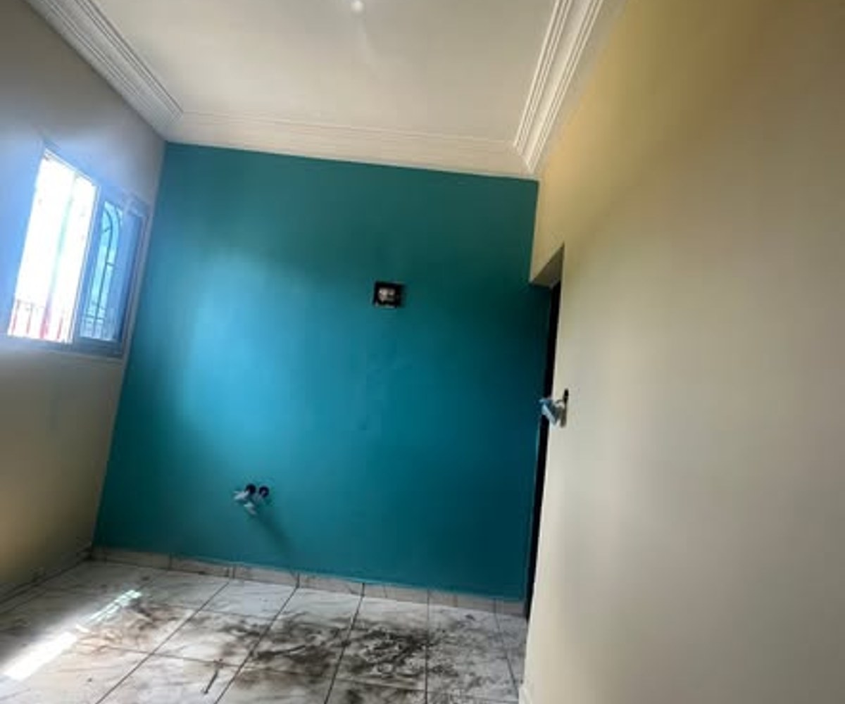 Chambre moderne à louer - PK 14, Douala
