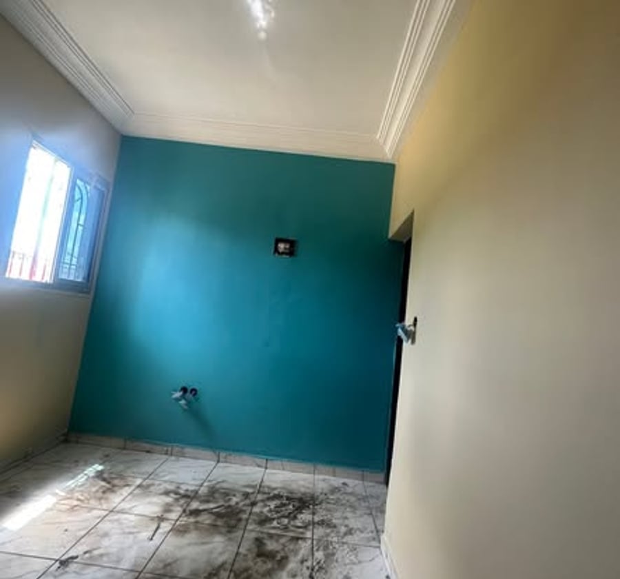Chambre moderne à louer - PK 14, Douala