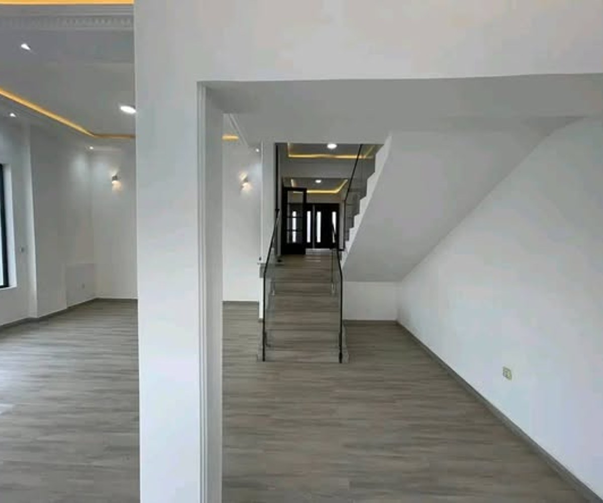 Magnifique Maison Duplex R+1 avec studio - Yassa Cité Chirac
