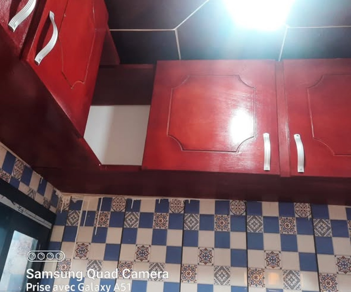 Studio moderne à louer - Essos, Yaoundé