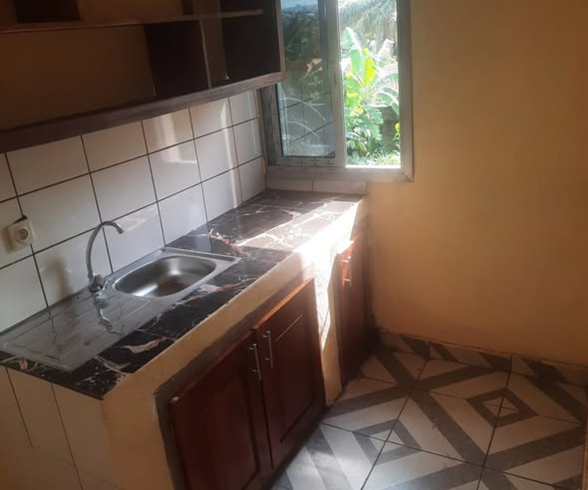 Appartement 2 chambres à Nkolmesseng, Yaoundé