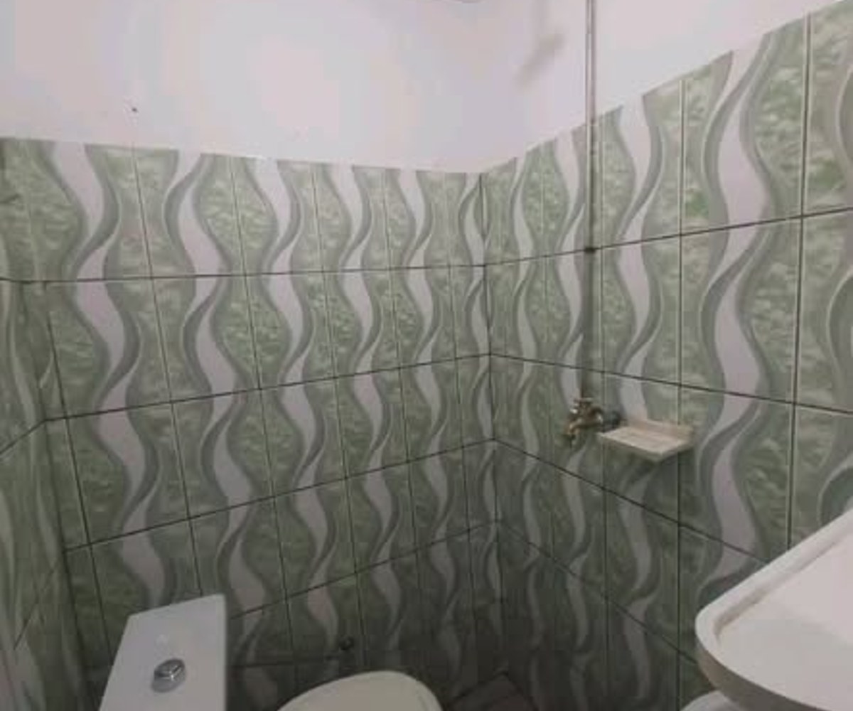 Chambre moderne à louer à Biyem-Assi