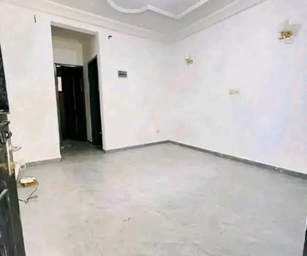 Chambre moderne spacieuse - Makepe, Douala