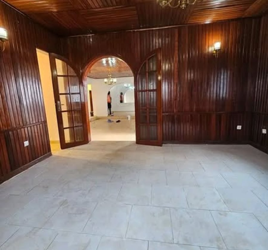 Villa à louer à Nkoabang, Yaoundé