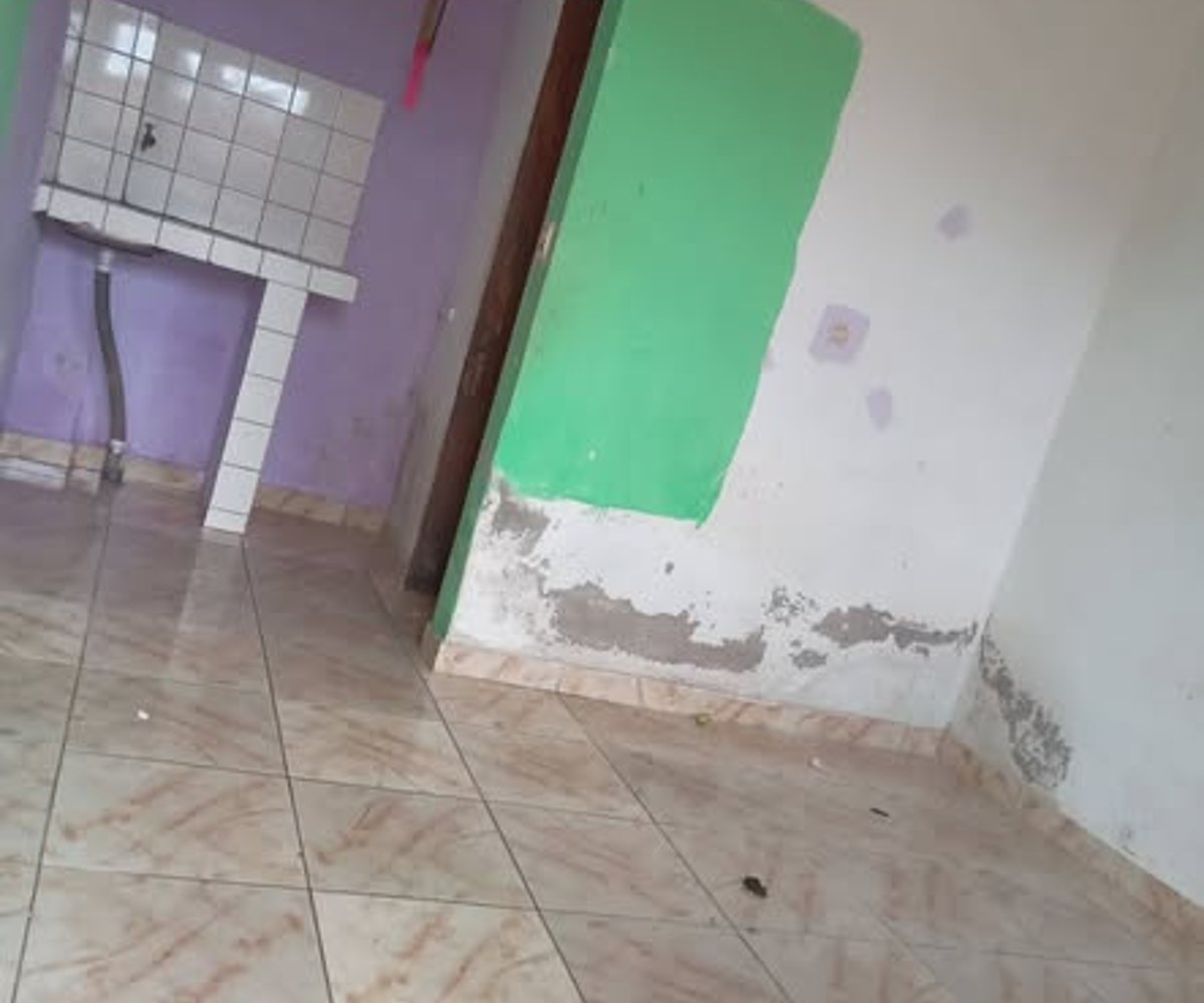 Chambre moderne à louer - Etoug-Ebe