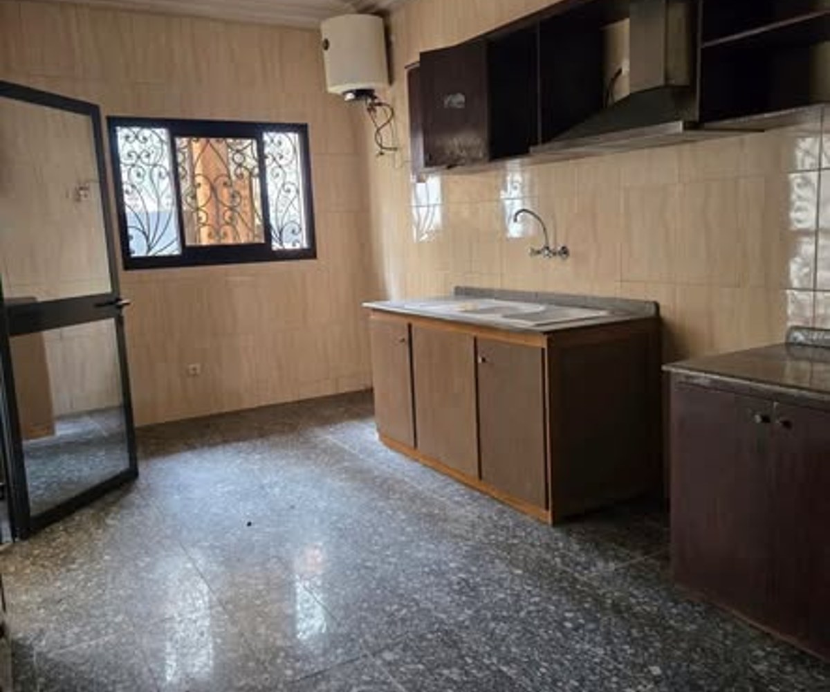 Appartement moderne à louer - Bastos