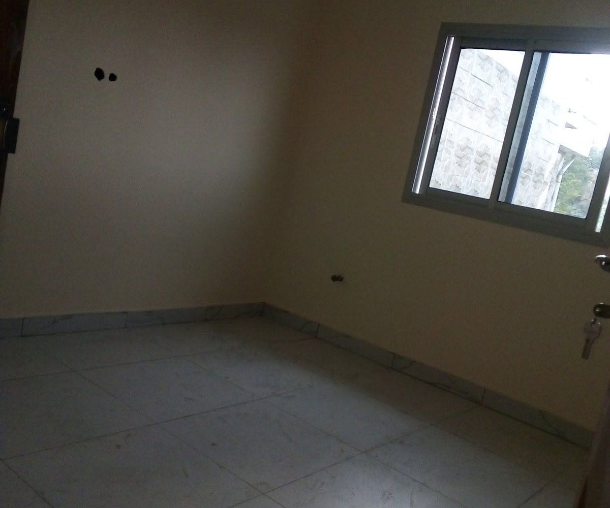 Appartement à Kotto, Carrefour des immeubles