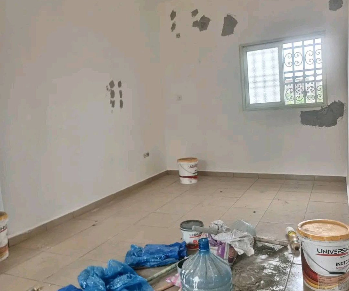 Studio moderne à louer à Ndogpassi 2