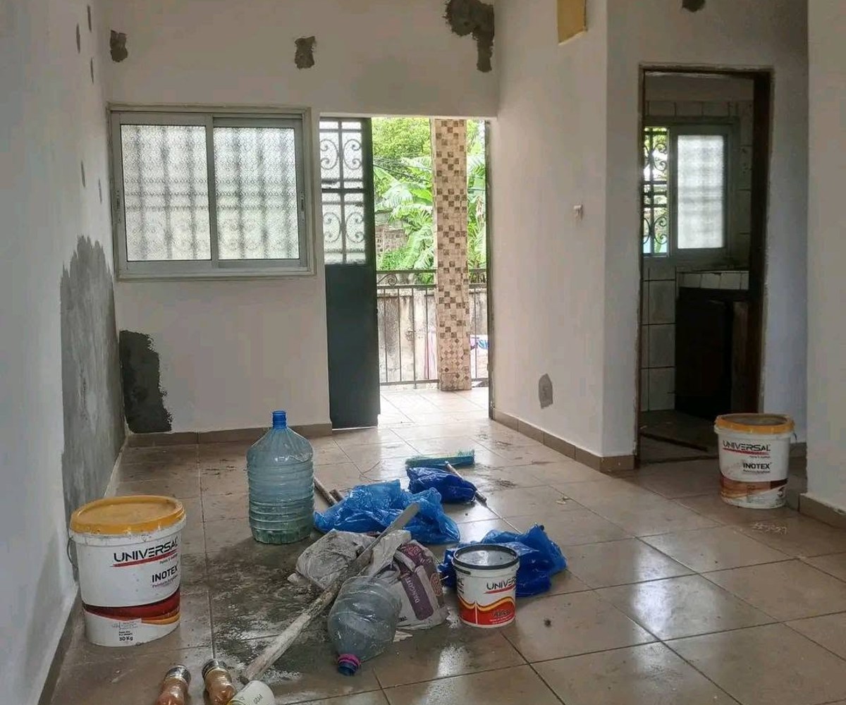 Studio moderne à louer à Ndogpassi 2
