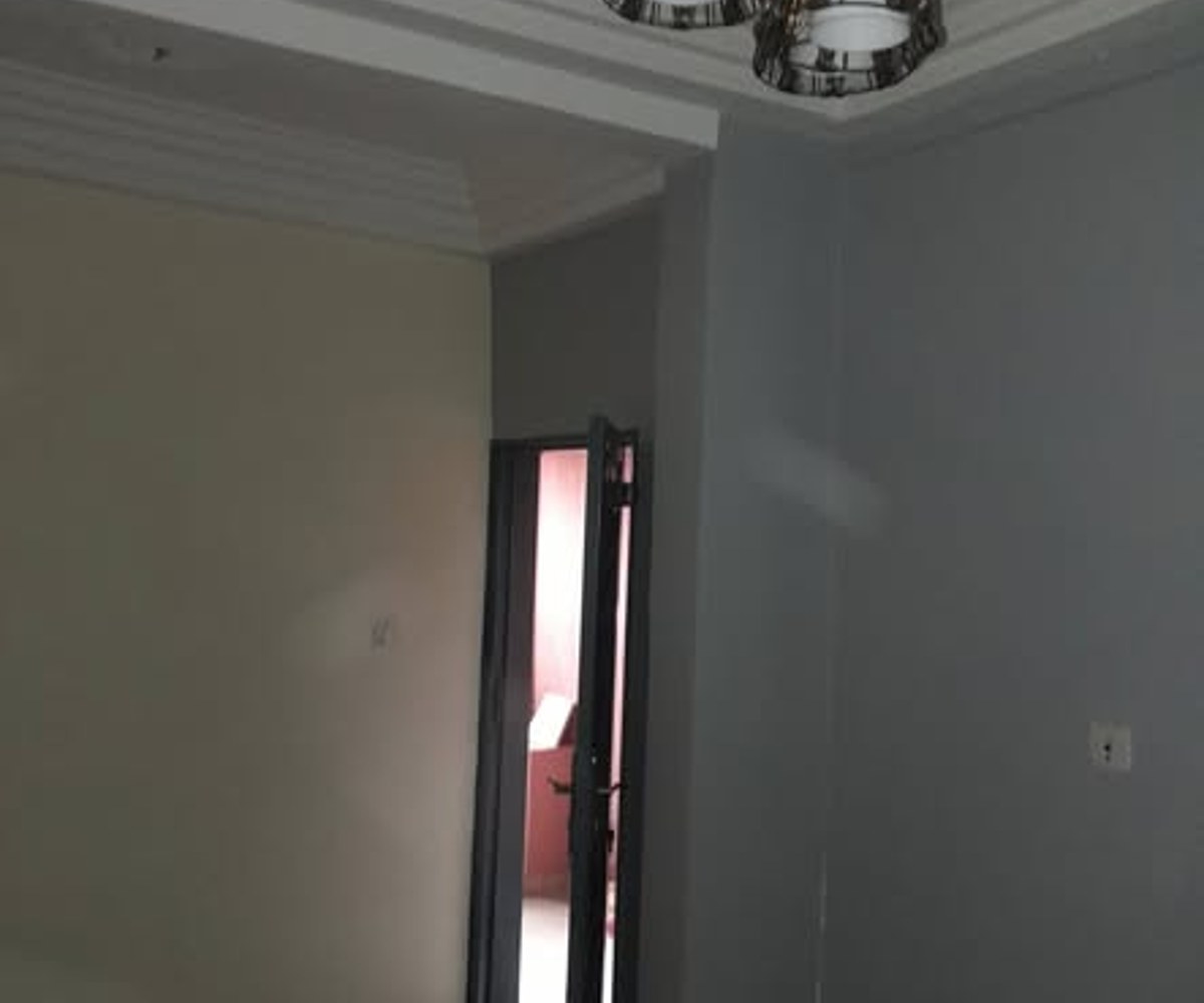 Studio à louer à Akwa, Douala