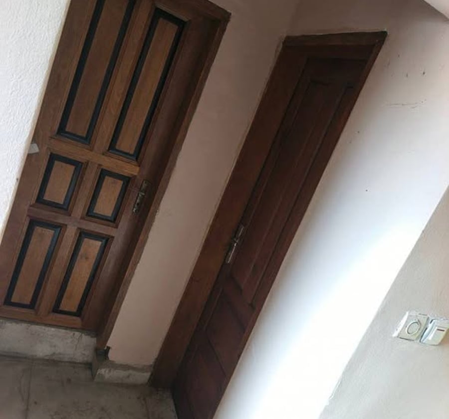 Appartement moderne 2 chambres à Logbaba
