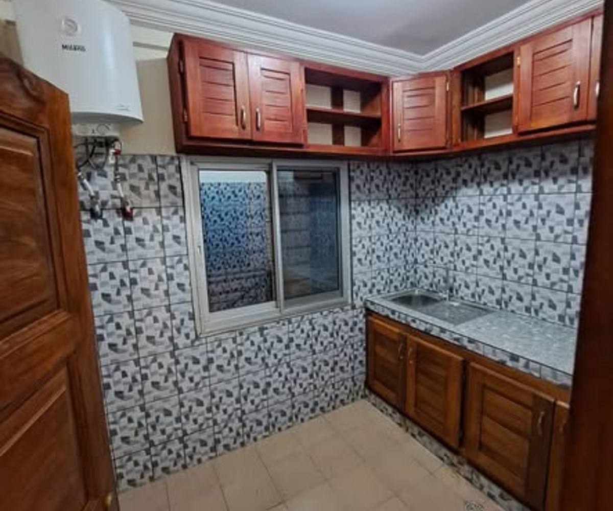 Appartement moderne haut standing - Odza Petit Marché